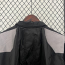 Corta Vento Nike Preta com Cinza - 2024